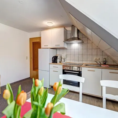 Alte Schnitterkate Apartment Lassan Exterior photo